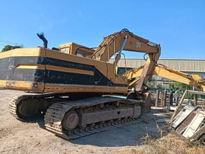CATERPILLAR 325 สนใจ. 088-9799578  เครื่องปั้มดี ช่วงล่าง