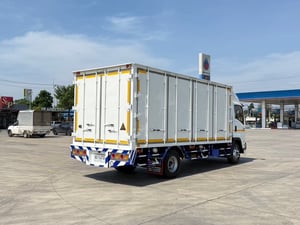 เข้าใหม่❗️ไมล์ 65,510 กิโล❗️ISUZU NEW FRR 210 แรง  ตู้เเห้ง 10 บาน