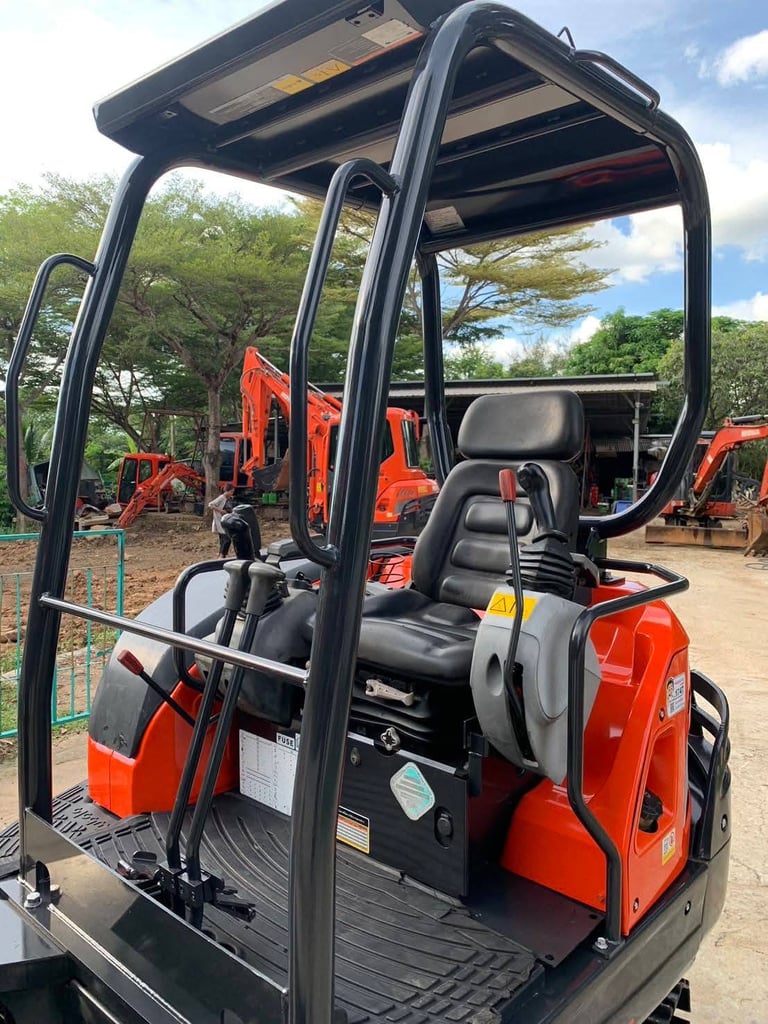 Kubota Kx 91-3SX ไฟฟ้าครบ  ระบบดี ไม่มีรั่วซึม ปี 2563