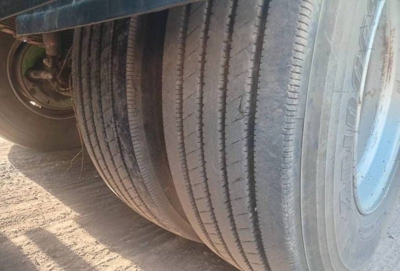 ขายหางแท็ง สามเพลา บรรทุกกากน้ำตาน บรรจุ 18.000 ลิตร ขายหางแท็ง สามเพลา บรรทุกกากน้ำตาน บรรจุ 18.000 ลิตร