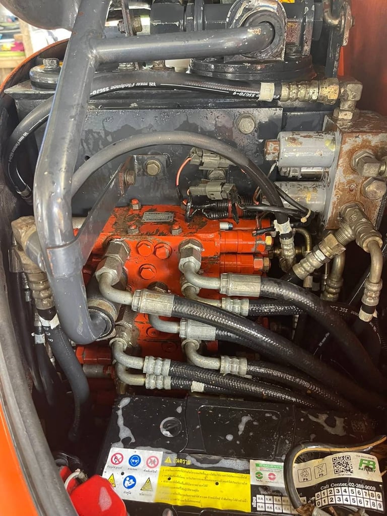 Hitachi ZX30UR ระบบดี เครื่องปั๊มแห้ง Hitachi ZX30UR ระบบดี เครื่องปั๊มแห้ง
