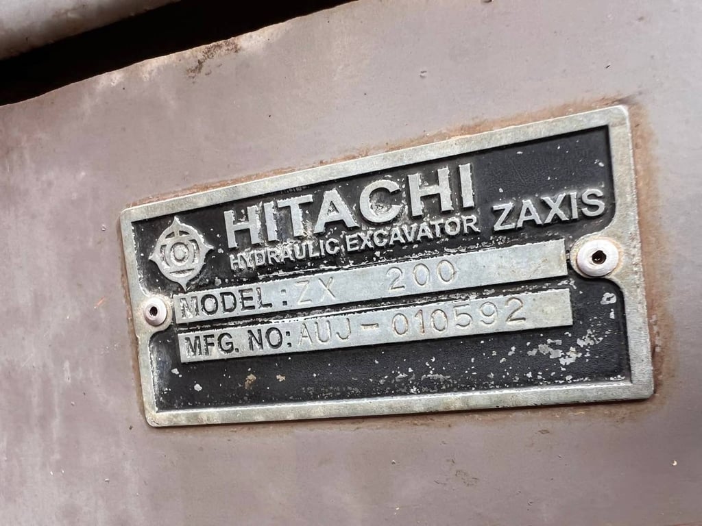 HITACHI รุ่น Zx200-1 พิมพ์นิยม ซีเรียลสูง เครื่องดี HITACHI รุ่น Zx200-1 พิมพ์นิยม ซีเรียลสูง เครื่องดี