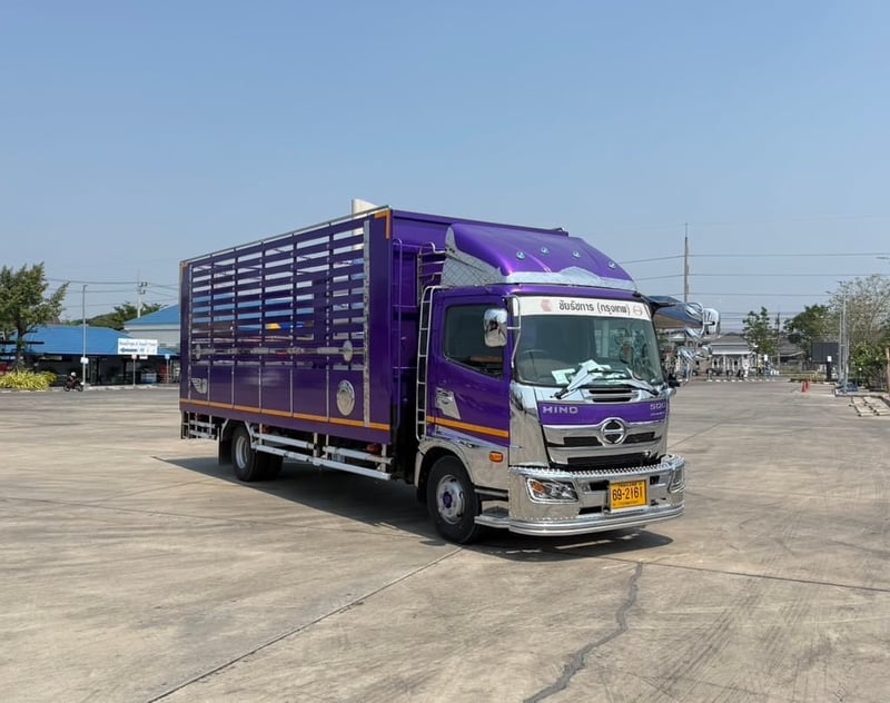 NEW FRR 210 กะบะปีเนียมพื้นสแตนเหล็ด NEW FRR 210 กะบะปีเนียมพื้นสแตนเหล็ด