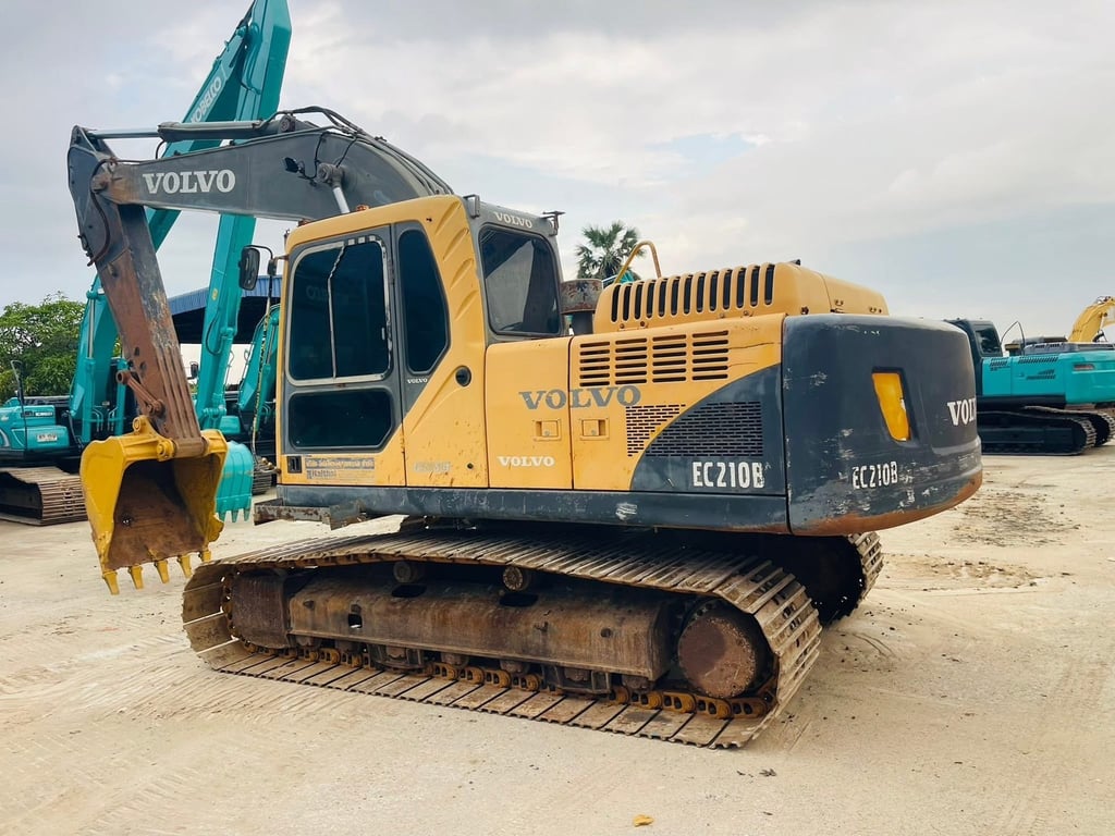 วอลโวEC210Bฟราม ไฟฟ้าครบเครื่องดึ ปั๊มแห้ง วอลโวEC210Bฟราม ไฟฟ้าครบเครื่องดึ ปั๊มแห้ง