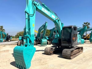 รถแบคโฮ SK140-11 รถมือเดียว ป้ายแดง เดิม ๆ รถแบคโฮ SK140-11 รถมือเดียว ป้ายแดง เดิม ๆ