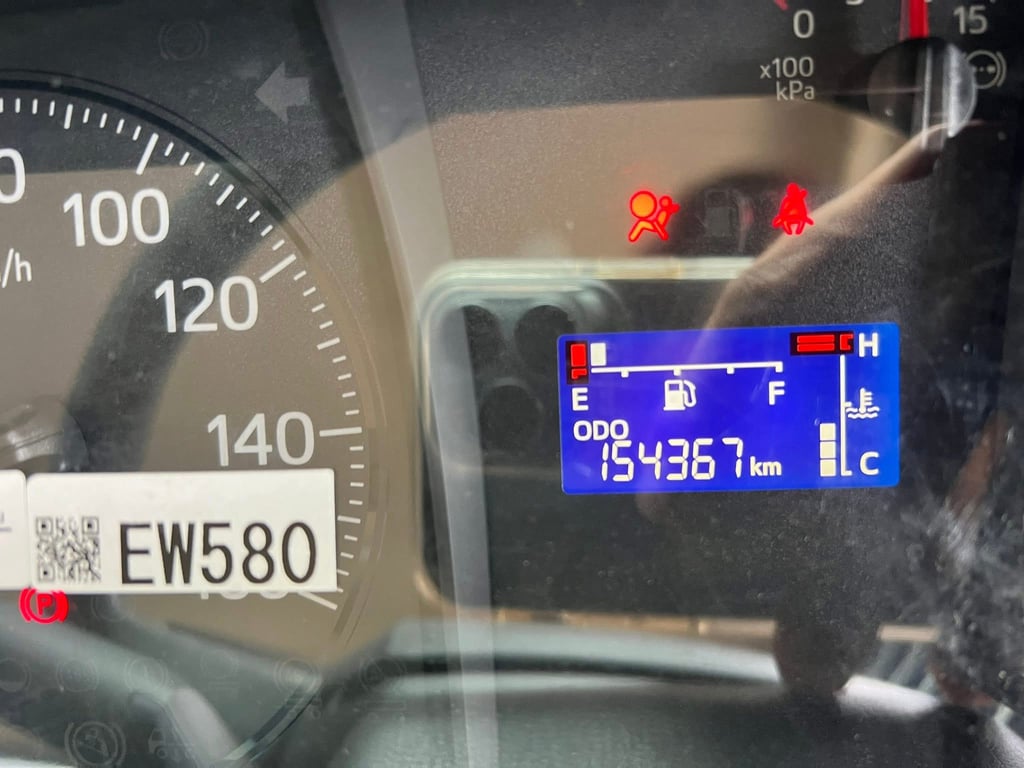 6ล้อ ติดเครน FC9J 175 แรง ปี 2567 6ล้อ ติดเครน FC9J 175 แรง ปี 2567