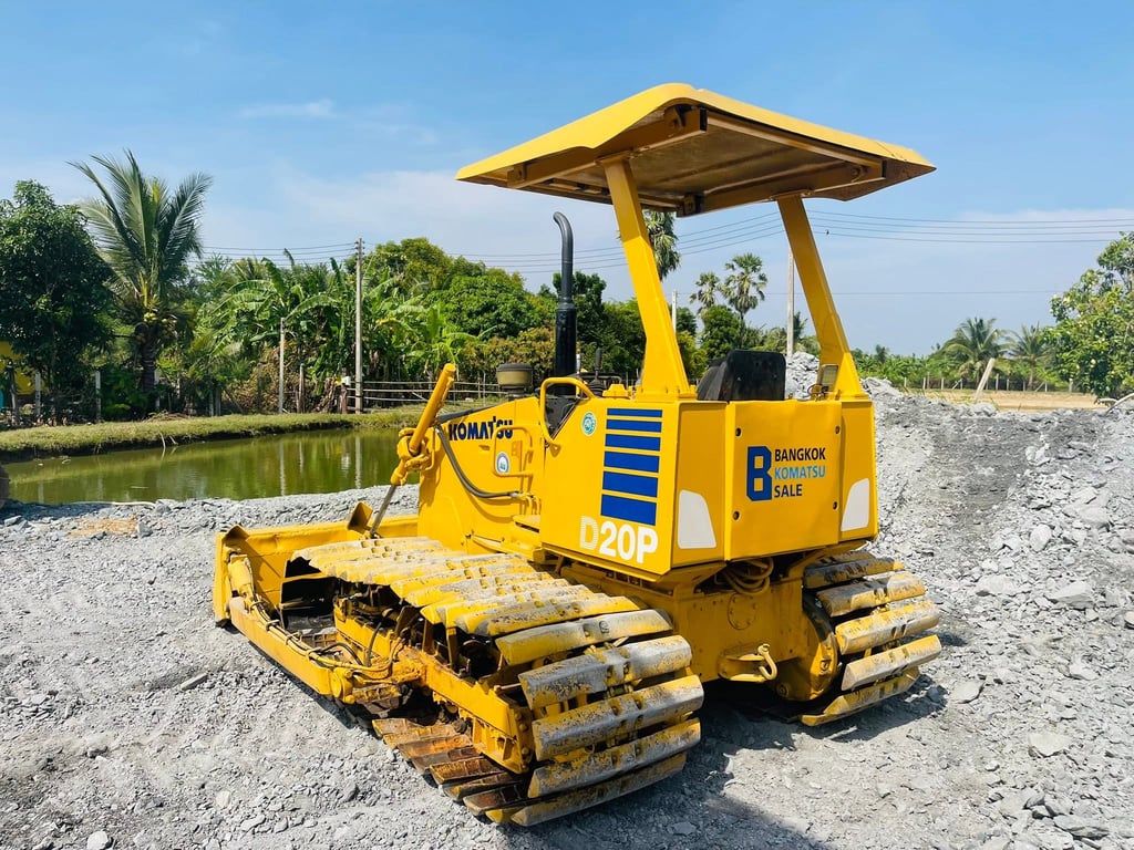 D20PL-7 แทรกใหญ่ เครื่องเกียรดี โช่ใหม่ ช่วงล่างเต็มระบบ D20PL-7 แทรกใหญ่ เครื่องเกียรดี โช่ใหม่ ช่วงล่างเต็มระบบ