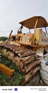 CATERPILLAR D6D พิมนิยม ตีนเป็ต เกียตัด เครี่องเกียดี CATERPILLAR D6D พิมนิยม ตีนเป็ต เกียตัด เครี่องเกียดี