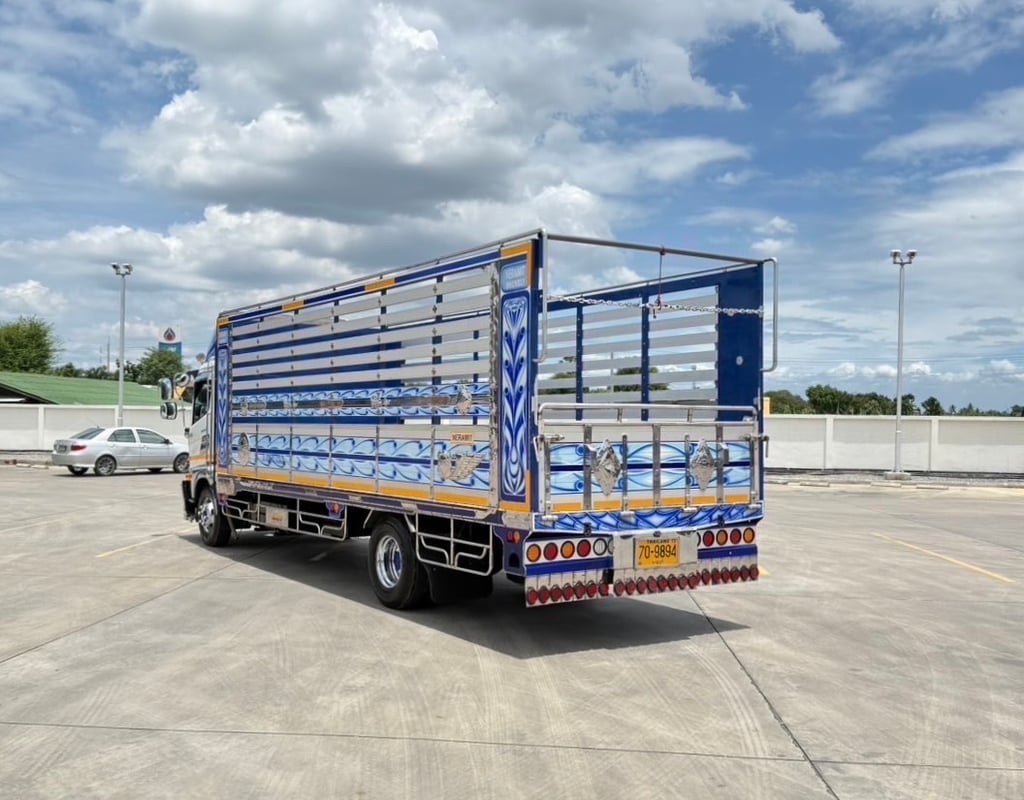 HINO NEW FC9J 210 กะบะปีเนียม พื้นเหล็ด ยาว 6.50 เมตร ไมล์ 164064 กิโล ปี 2565