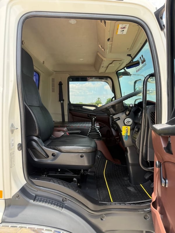 HINO NEW FC9J 210 กะบะเหล็กเปิด ได้รอบ HINO NEW FC9J 210 กะบะเหล็กเปิด ได้รอบ