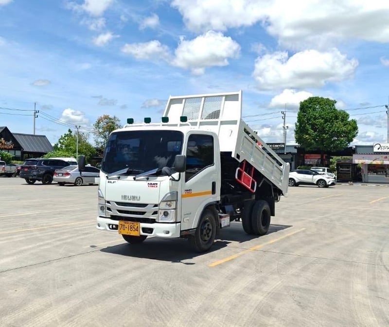 ไมล์ 46,427 กิโล❗️ISUZU NMR 130 ปี 2566  ดั้มพ์ 3 คิว