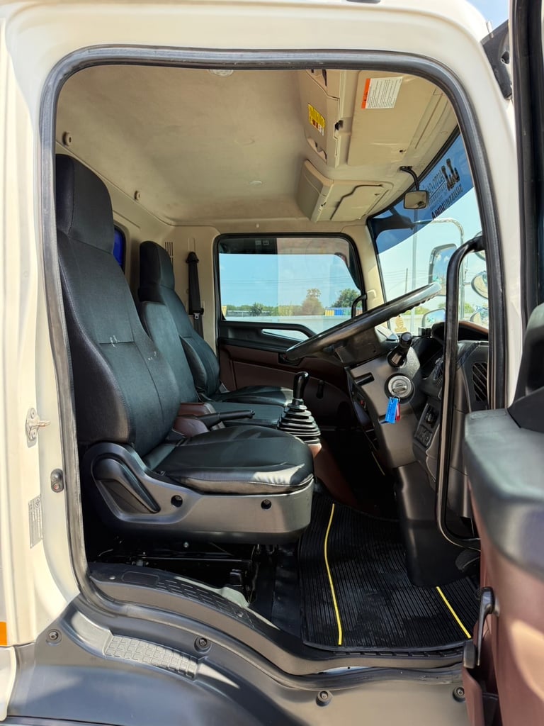  ฟรีๆ❗️ค่าจัด ค่าโอน ค่าส่ง ทั่วไทย❗️ไมล์ 214,716 กิโล HINO NEW FC9J 210