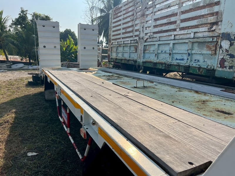 ขายหางปลา บรรทุกแบคโฮ ใส่ 12 ล้อ FYH 360