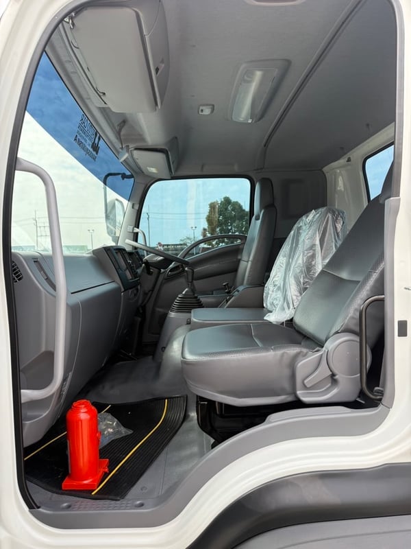 ไมล์ 959 กิโล❗️Euro 5 FVM 240  (โฉมใหม่ล่าสุด)