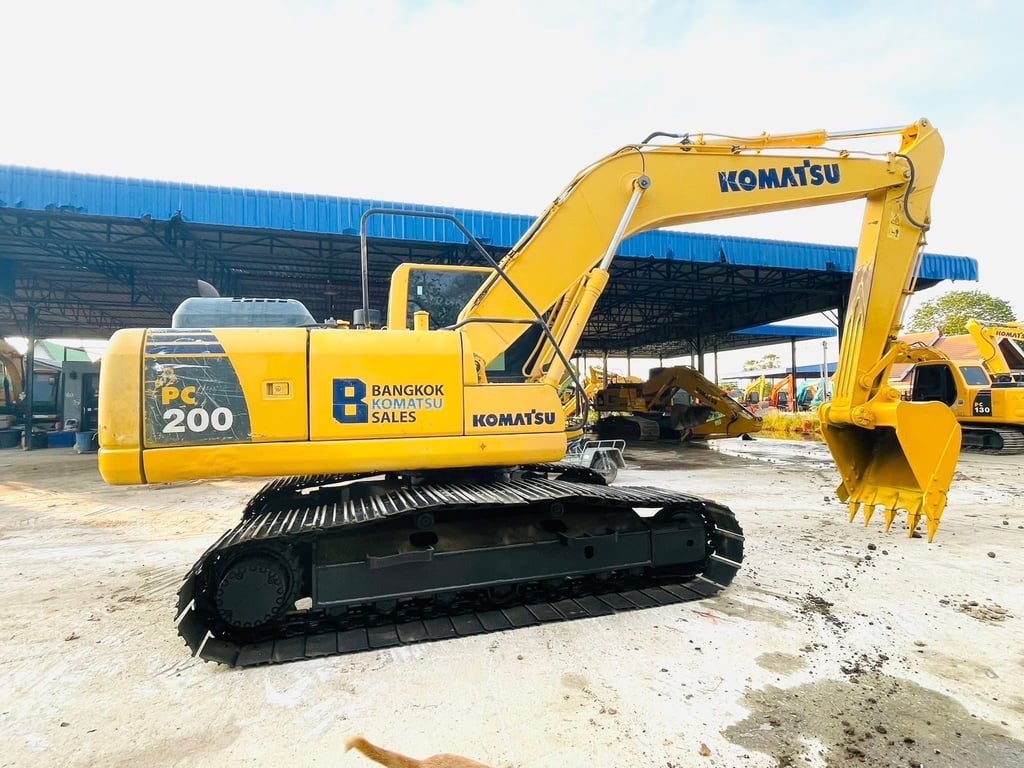 PC200-8MO ชีเรียรสูง ตัวสุดท้าย  ไฟฟ้าครบ ระบบพร้อม