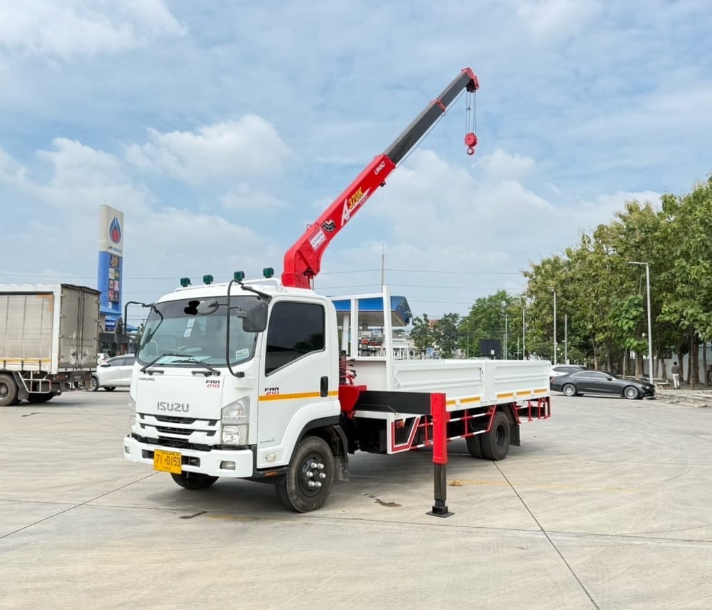 ไมล์ 149,306 กิโล❗️ISUZU FRR 210 แรง ติดเครน  UNIC AK 373 ขนาด 3 ตัน