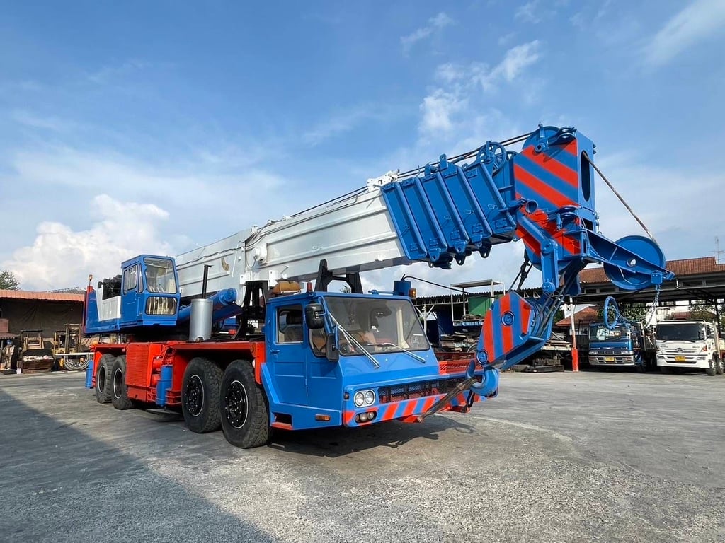 TADANO M1 เครน 120 ตัน มีรับประกัน ปี 2544