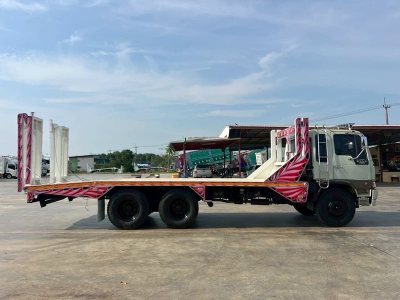 HINO FW3H 195 แรง สองเพลา ท้ายลาด