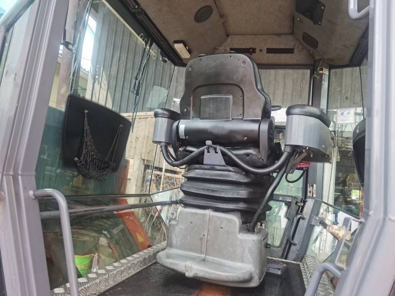 HAMM รุ่น DV90VV รถบท เบรกดาว ขนาด 9.5 ตัน