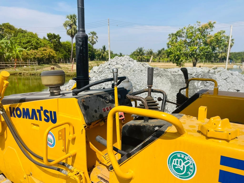 D20PL-7 แทรกใหญ่ เครื่องเกียรดี โช่ใหม่ ช่วงล่างเต็มระบบ D20PL-7 แทรกใหญ่ เครื่องเกียรดี โช่ใหม่ ช่วงล่างเต็มระบบ