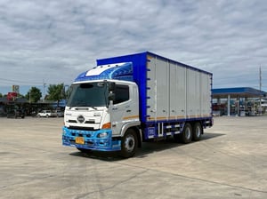 HINO FL8J 260 ตู้แห้ง 10 บาน ตู้ต่อใหม่