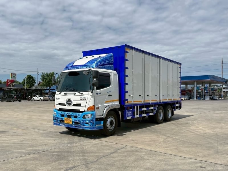 เข้าใหม่❗️ไมล์ 110,618❗️HINO FL8J 260  ตู้แห้ง 10 บาน