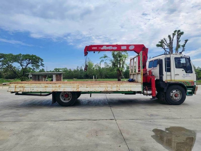 HINO FF1J 210 แรงสนใจ 088-9799578  ติดเครน  5 ตัน