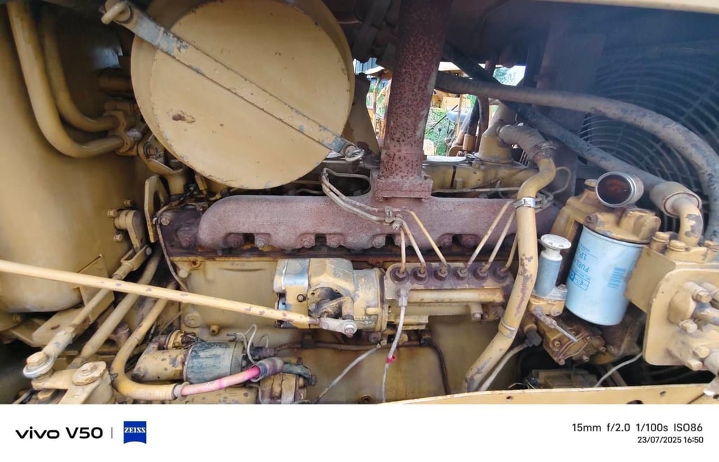 แทร็กเตอร์ D5B เครื่อง10Z  ไดรเร็ก ตีนเป็ต 