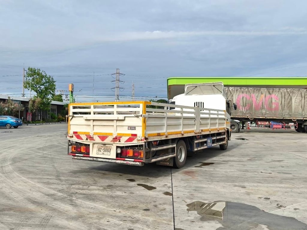 6ล้อ NEW FC9J 210 รถ 10 เดือน ยาว 6.60 เมตร เลขไมล์ 17,296 กิโลเมตร ปี 2567
