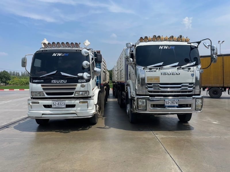 ISUZU เดก้า 320 ปี 2550 เกียร์อีตั้น พ่วงแม่ลูกดั้มพ์ ISUZU เดก้า 320 ปี 2550 เกียร์อีตั้น พ่วงแม่ลูกดั้มพ์