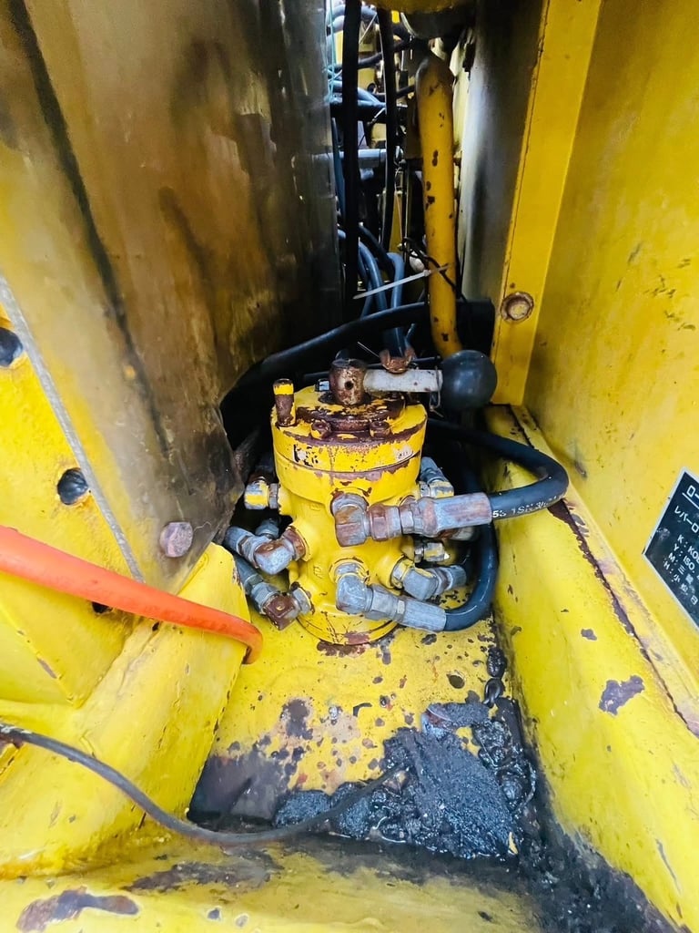 SK120-3 มาททรี ไฟฟ้าครบ แอร์เย็น มีลายหัวแย็ก 