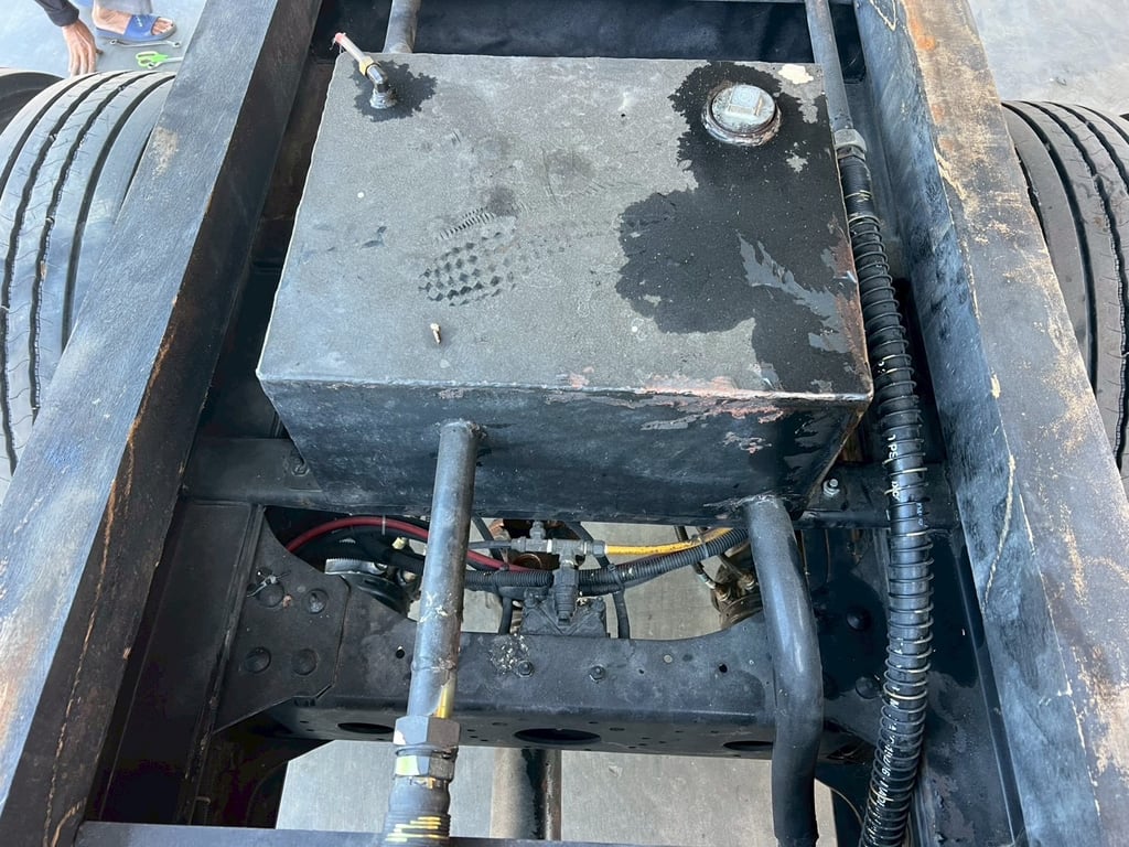 ขาย กระบะดั้มพ์ อุปกรณ์ครบชุดยกเว้นเกียร์ฝาก 