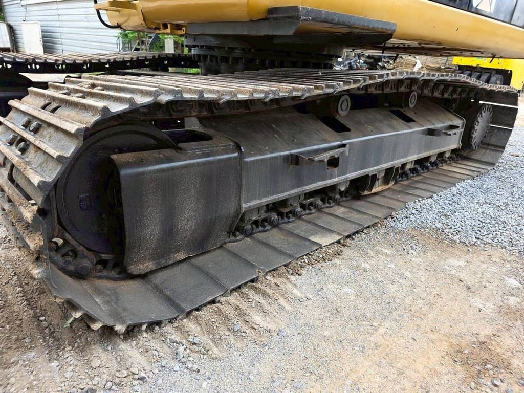 CAT320D พร้อมใช้งาน CAT320D พร้อมใช้งาน