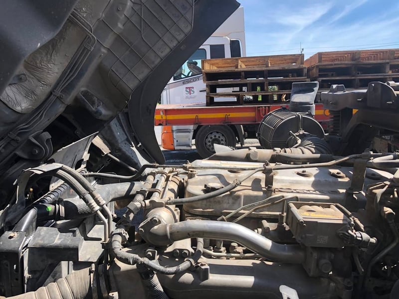 HINO วิกเตอร์ 344 มือเดียว ออกป้ายแดงมา ปี 2560