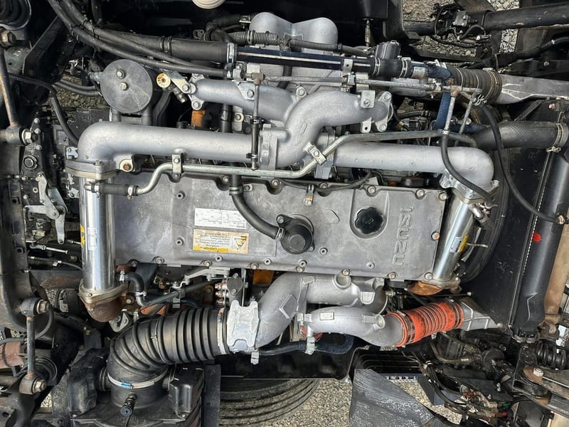 ISUZU FXZ 360 ปี 2557 หัวลากพร้อม หางเซมิดั้มพ์ ปี 2566 ISUZU FXZ 360 ปี 2557 หัวลากพร้อม หางเซมิดั้มพ์ ปี 2566