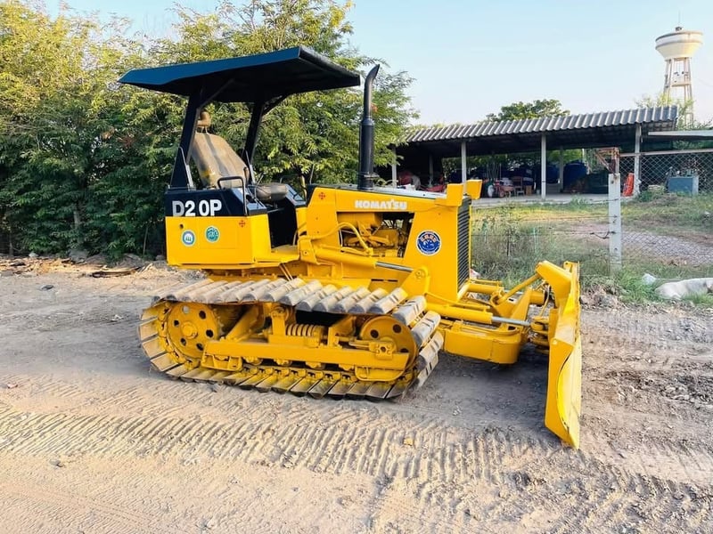 รถตีนตะขาบ D20-6P เกียรตัด เครื่องเกียดี โซ่หนา