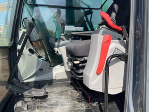 SK140-11 ชุดจดอาริยะ มือเดียวป้ายแดง  ไมล์ ช.ม 5700