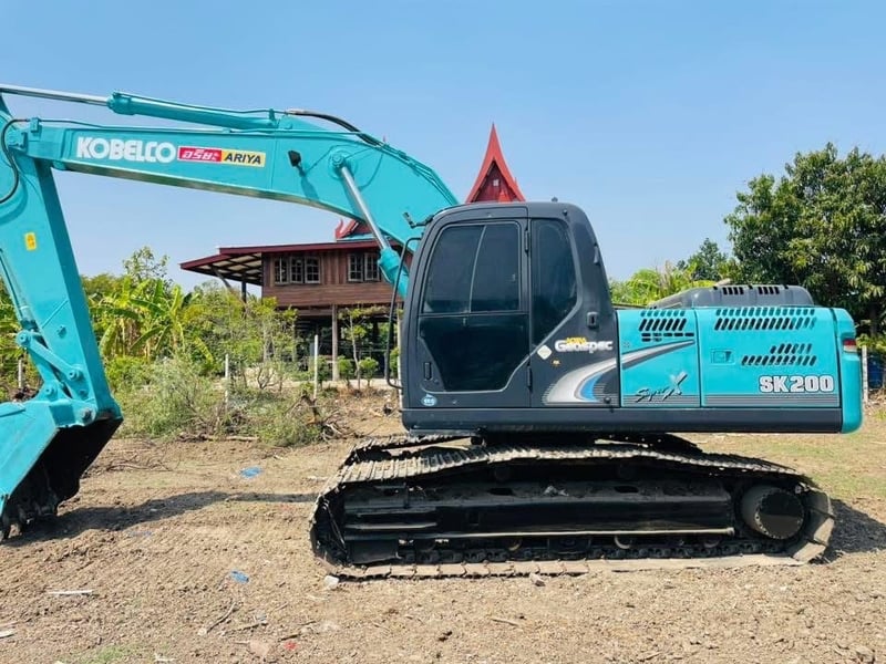 SK200-8YN11 เครื่องปั๊มแห้ง ระบบดีมาก 