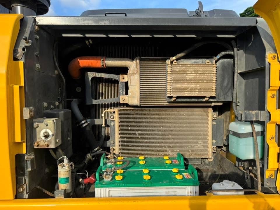 SUMTOMO SH210-5 เครื่อง ISUZU ไมล์ ช.ม 11,000 SUMTOMO SH210-5 เครื่อง ISUZU ไมล์ ช.ม 11,000