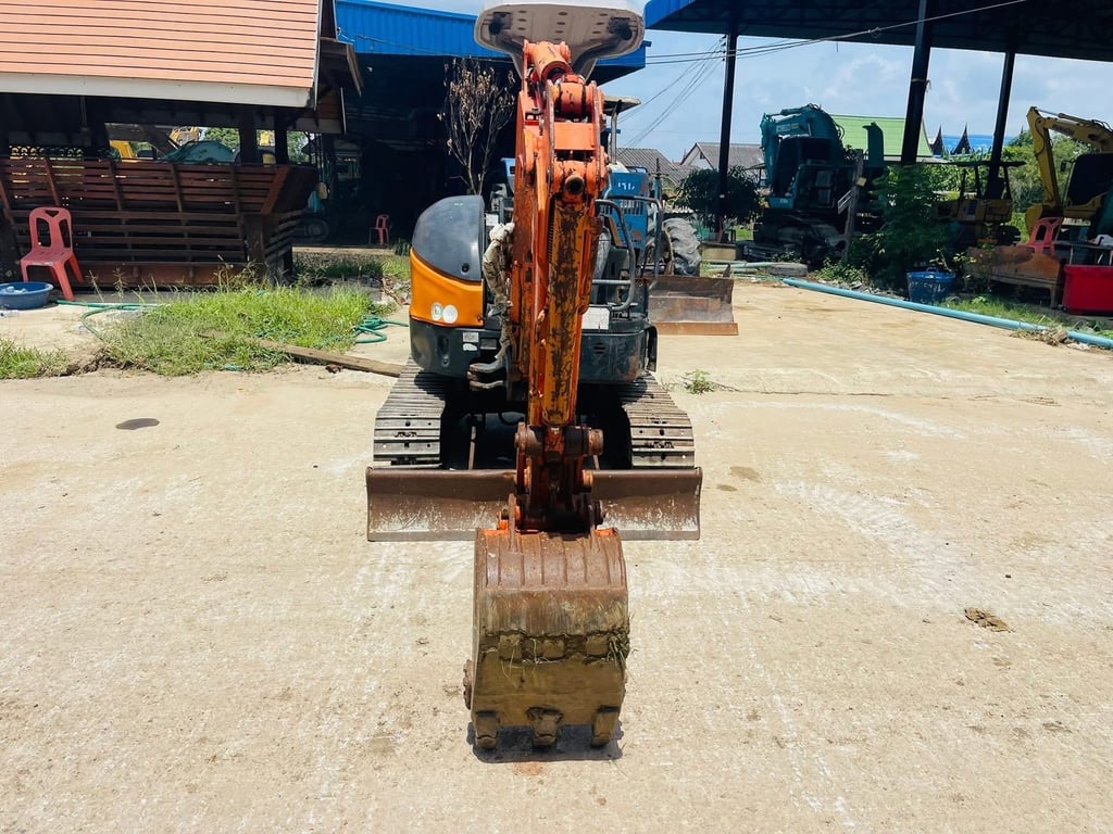 Hitachi Zx20U เดิมๆ ใช้น้อย เครื่องปั๊มแห้ง