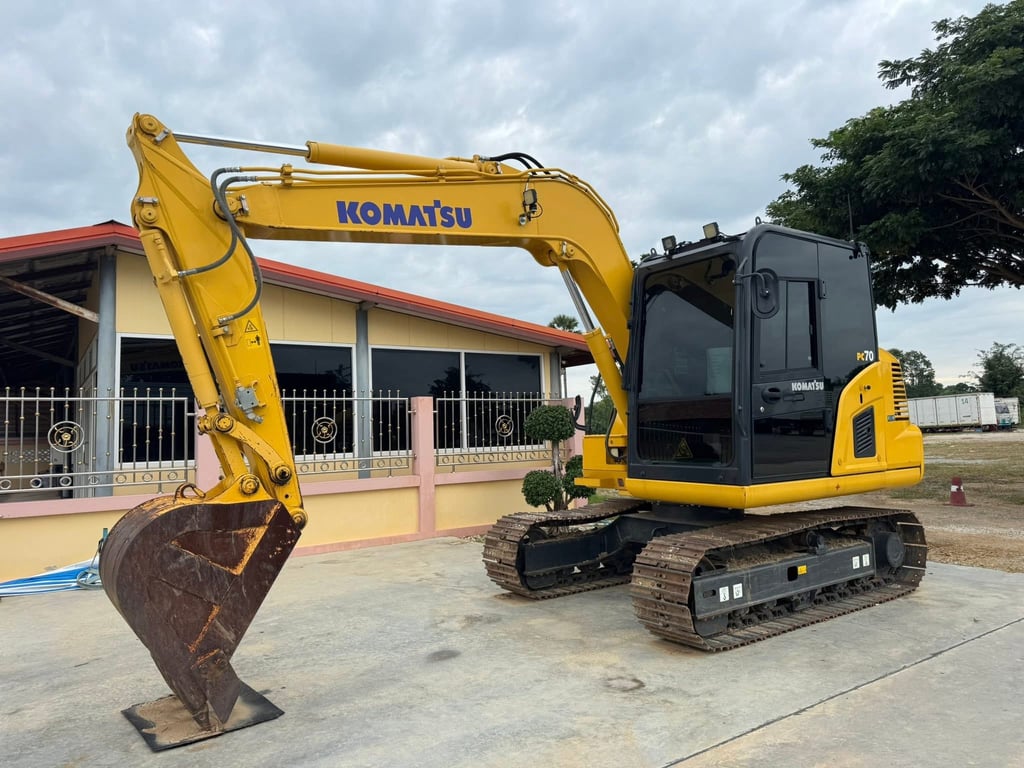 ไมล์ ช.ม 898❗️KOMATSU PC70-8   PM เหลือ 4,000 ช.ม
