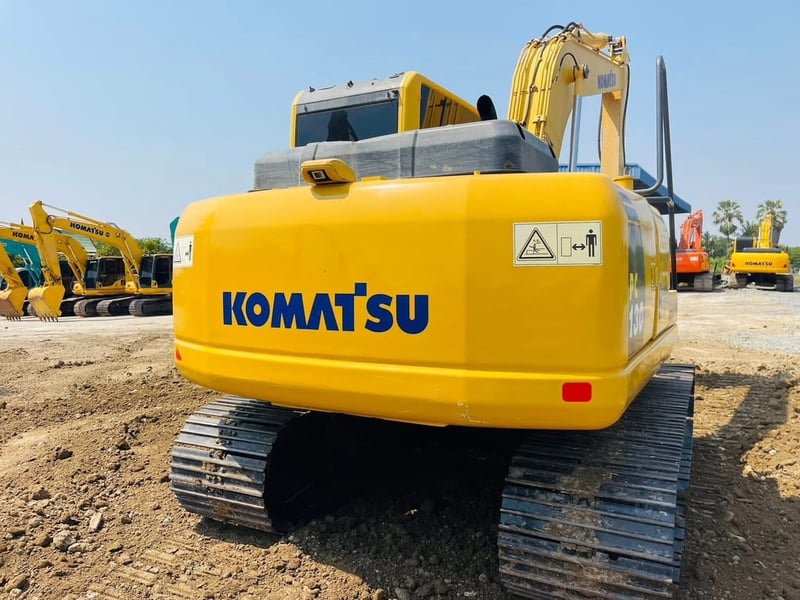 PC130-8 จอเหลืองกล้องหลัง รถสวยเดิม สีเดิม เครื่องปั้มแห้ง เอวแนน่ โช่หน่า เฟรมสวย  ชุดจดทะเบียน ราคา 1,100,000.บาท 📞094-653-6339 อิฐ