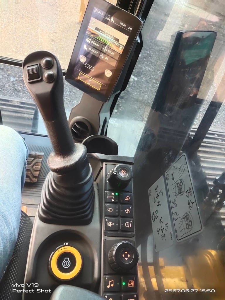 ไมล์ ชม 3400❗️CAT320 เน็กเก็น  ตัวล่าสุด ชุดแจ้งจำหน่าย