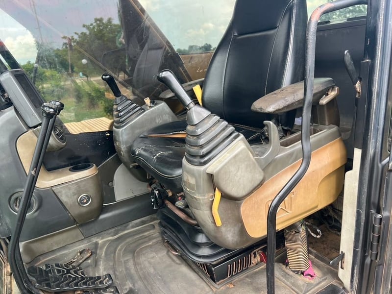 ไมล์ ช.ม 13.000❗️CATERPILLAR 320D กระบอกดำ