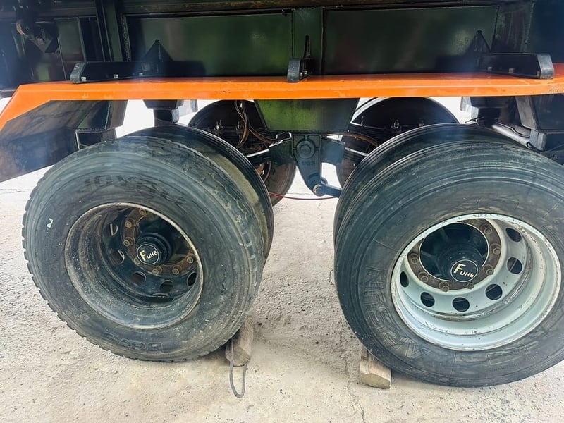 ขายด่วน หางเซมิดั้มพ์ สองเพลา ยาว.7.00. เมตร สูง.1.70.เมตร ปี 2566 ขายด่วน หางเซมิดั้มพ์ สองเพลา ยาว.7.00. เมตร สูง.1.70.เมตร ปี 2566