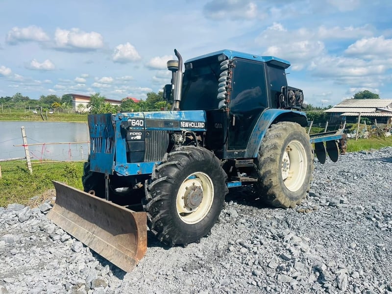 FORD 6640 นิวฮอร์แลนด์ 2 เพลา แอร์เย็น