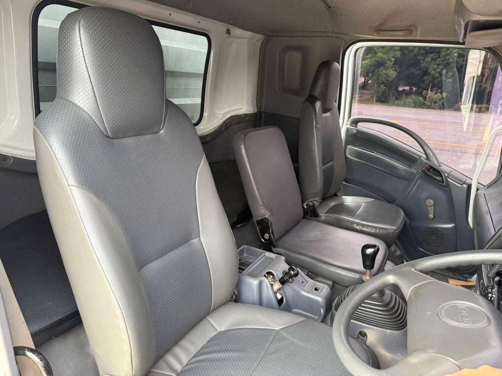 ISUZU FXZ 360 แรง พ่วงแม่ลูกดั้มพ์ ใส่ของได้ 30 ตัน ISUZU FXZ 360 แรง พ่วงแม่ลูกดั้มพ์ ใส่ของได้ 30 ตัน