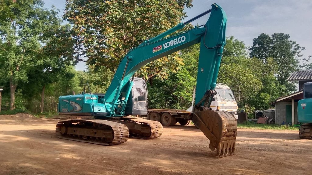 Kobelco SK200-6 YN 09 เล่มทะเบียน พร้อมใช้งาน