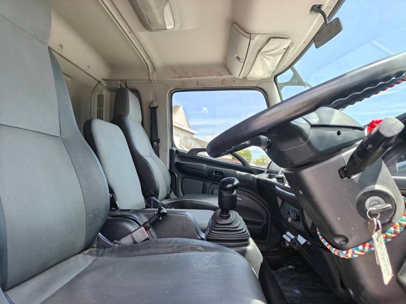 VICTOR HINO  FL8J 260 ตู้แห้ง 10 บาน