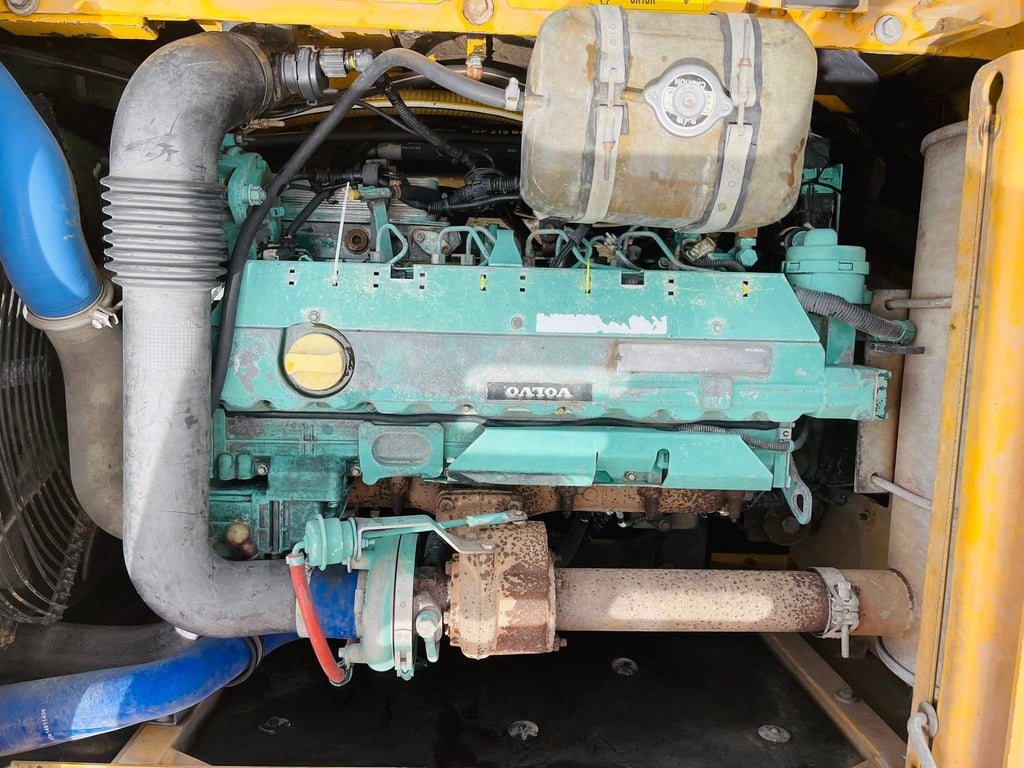 วอลโว 210 B ฟราม เดิมป้ายแดง เครื่อง-ปั๊มแห้ง